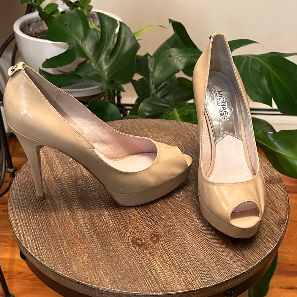 Michael Kors Nude Peep Toe Heels